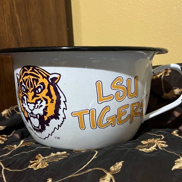 LSU MUG